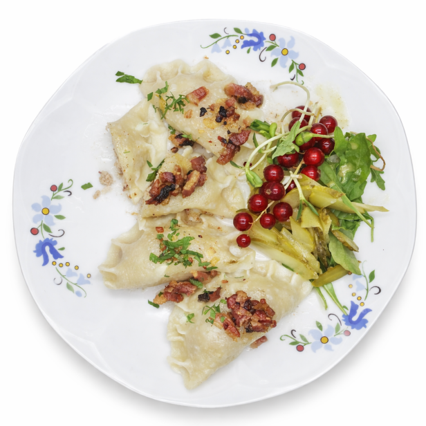 pierogi z mięsem 1.png